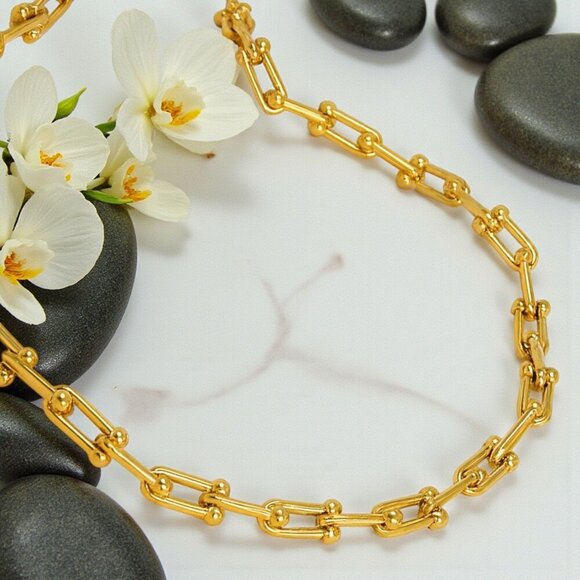 18K Gold Plated Stainless Steel Paperclip Chain Necklace - Modern & Chic ✨ - Picture 10 of 10